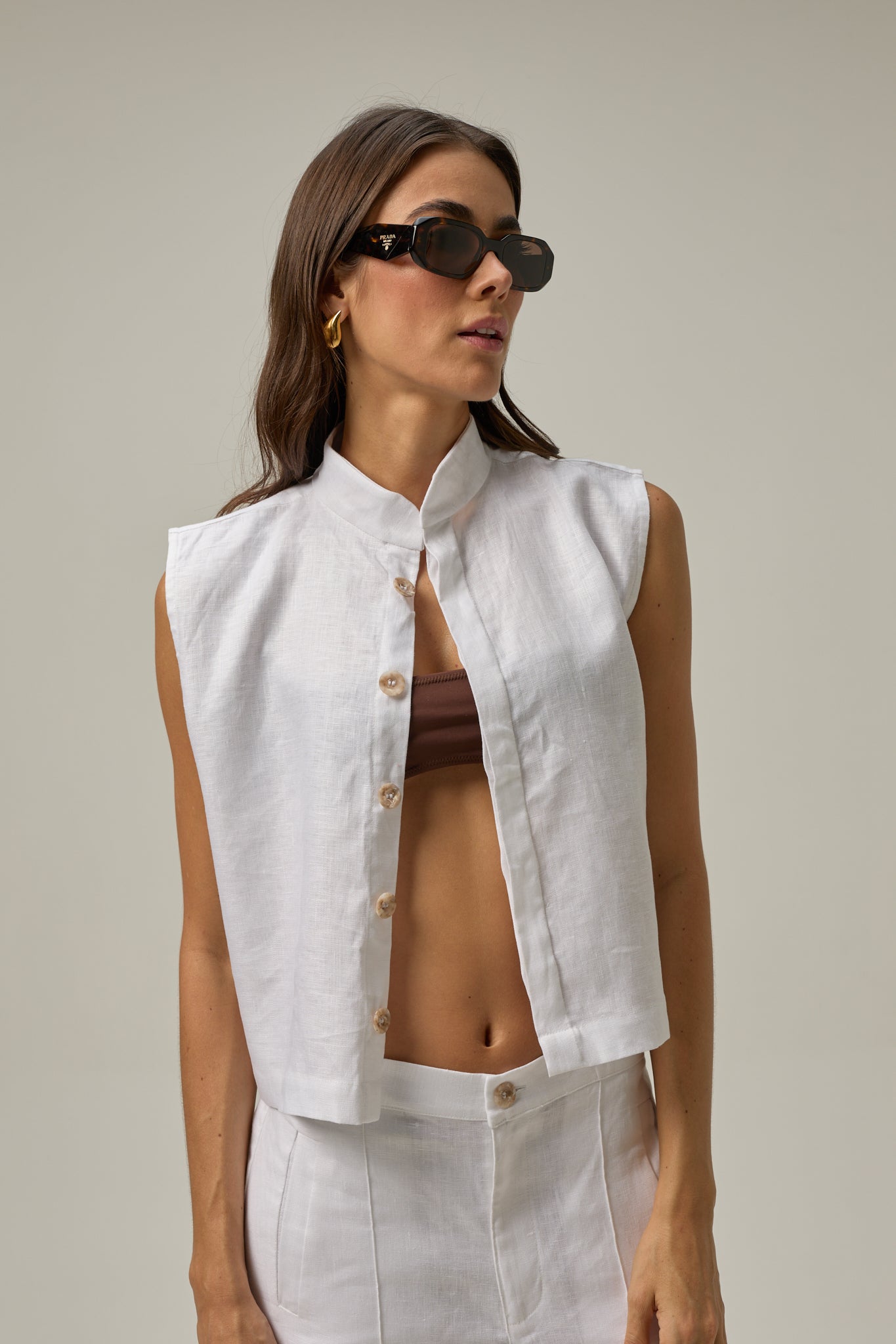 Muse Linen Vest | White – INSIGNIA dsgn - International